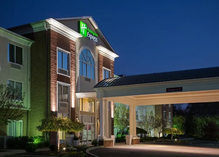 Holiday Inn Express Hotel & Suites Youngstown North-Warren/Niles By Ihg
