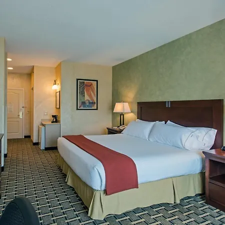 Holiday Inn Express Hotel & Suites Youngstown North-Warren/Niles By Ihg Exterior photo