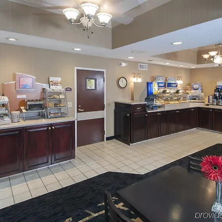 Holiday Inn Express Hotel & Suites Youngstown North-Warren/Niles By Ihg 